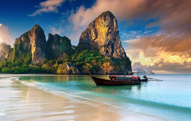 Phuket Beach Break: Centara Karon Resort Phuket